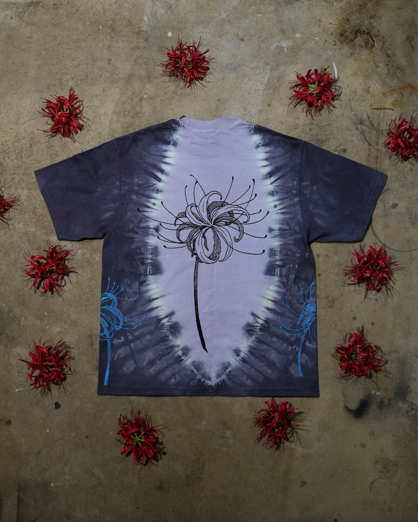 Garden of re Blue - White and Black Tye-Dye T-Shirt (1 of 1)
